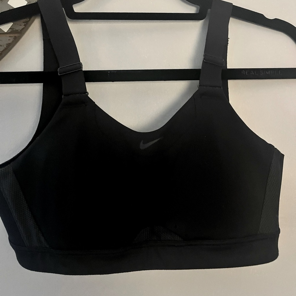 Nike dri fit black sports bra size XS